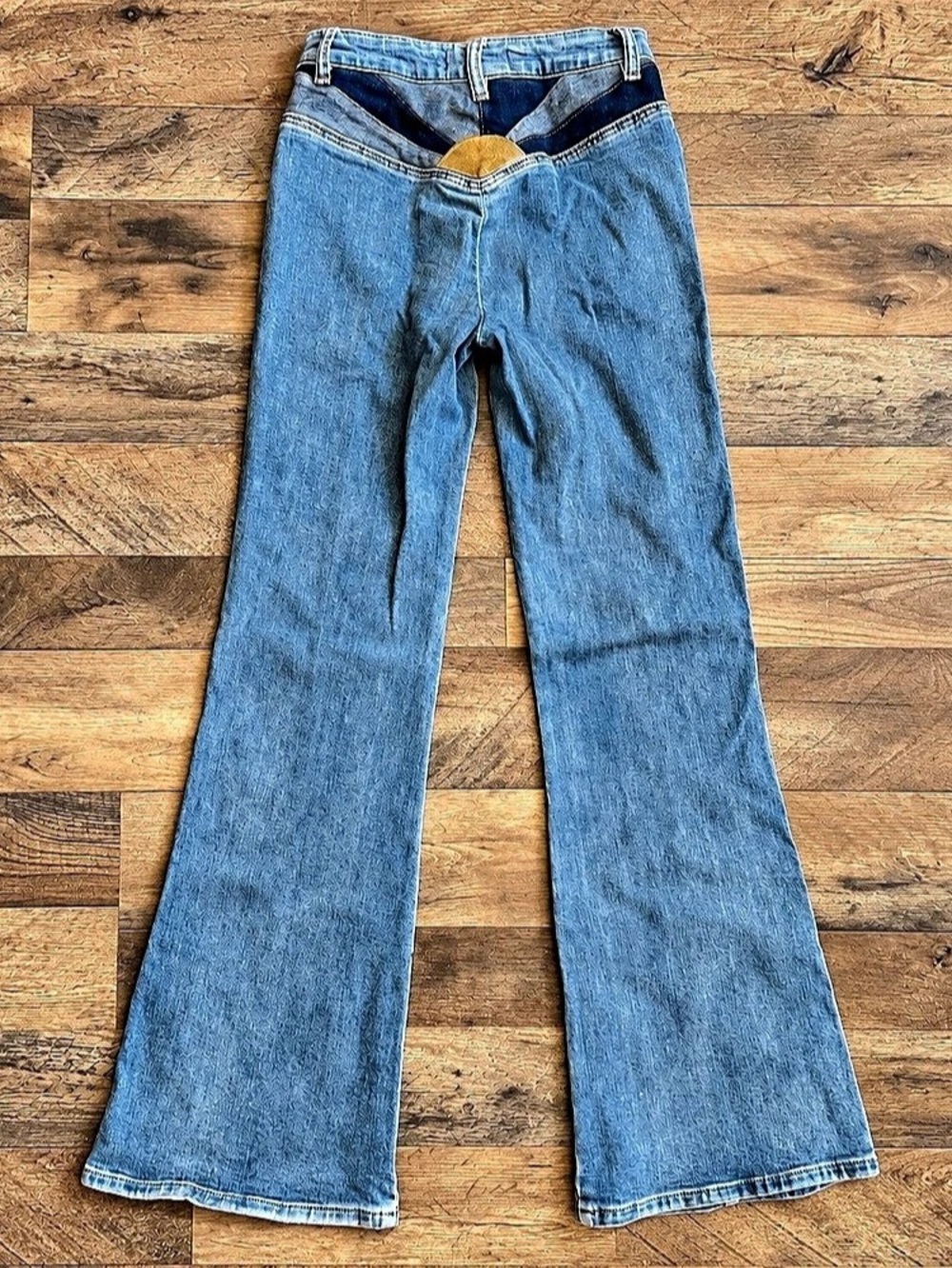Free People Seasons in the Sun Flare Jeans Size 26 Blue High Rise